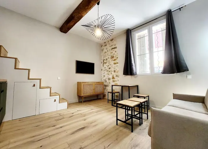 Le Bourgarel - Dans Vieil Antibes